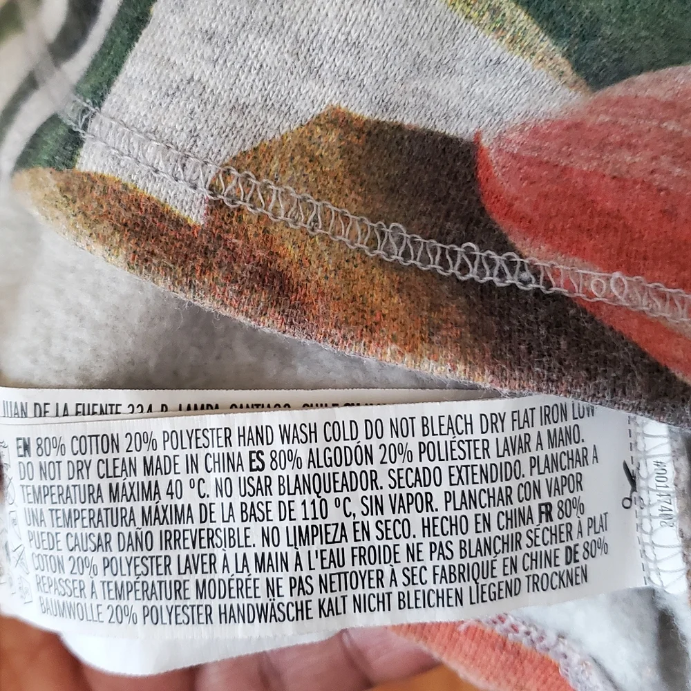 Forever 21+ Floral Graphic Print Crew Neck Shirt Size 2X - Picture 5 of 6